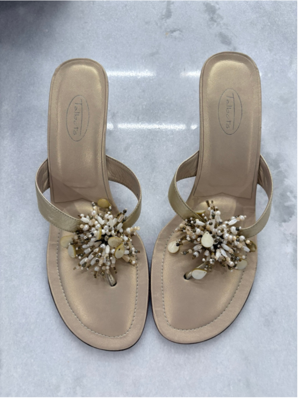 Talbots Gold Beaded Kitten Heel Thong Sandals Size 9.5B